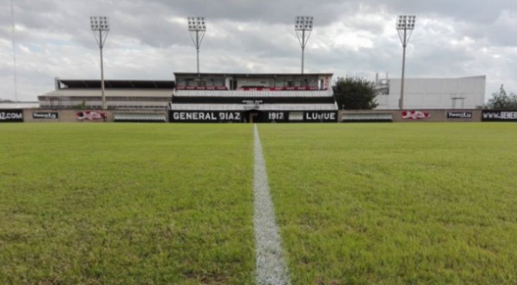 Más casos de COVID-19 en el fútbol paraguayo