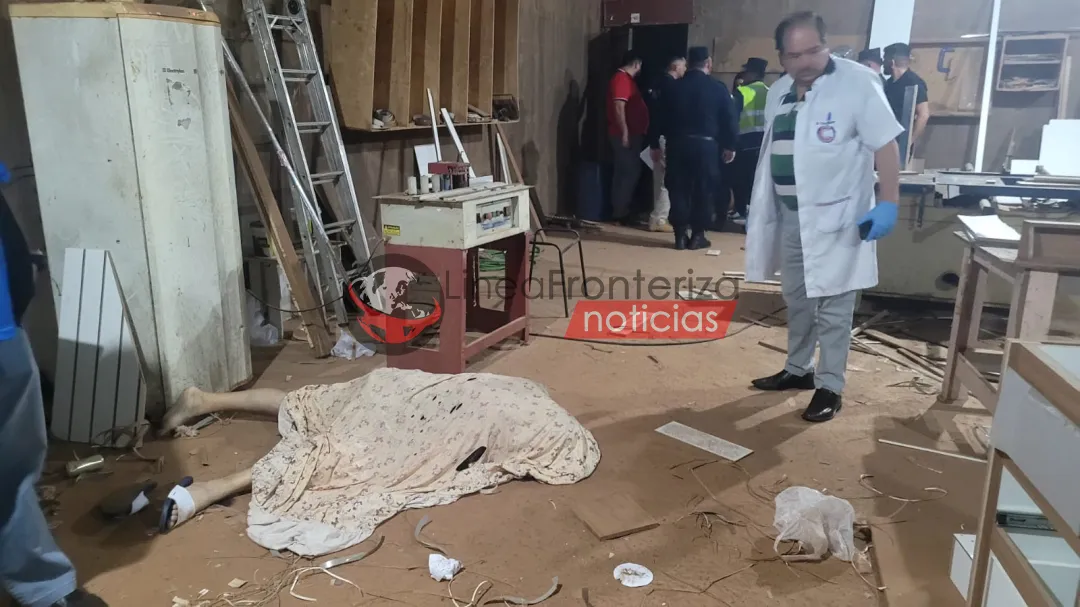 Hombre es asesinado a balazos dentro de una mueblería en el barrio Jardín Aurora