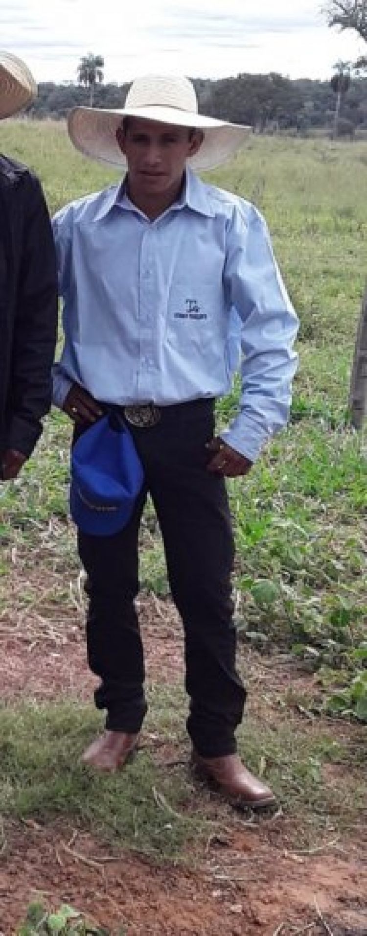 Esposa de peón de estancia lamenta secuestro y pide que lo liberen