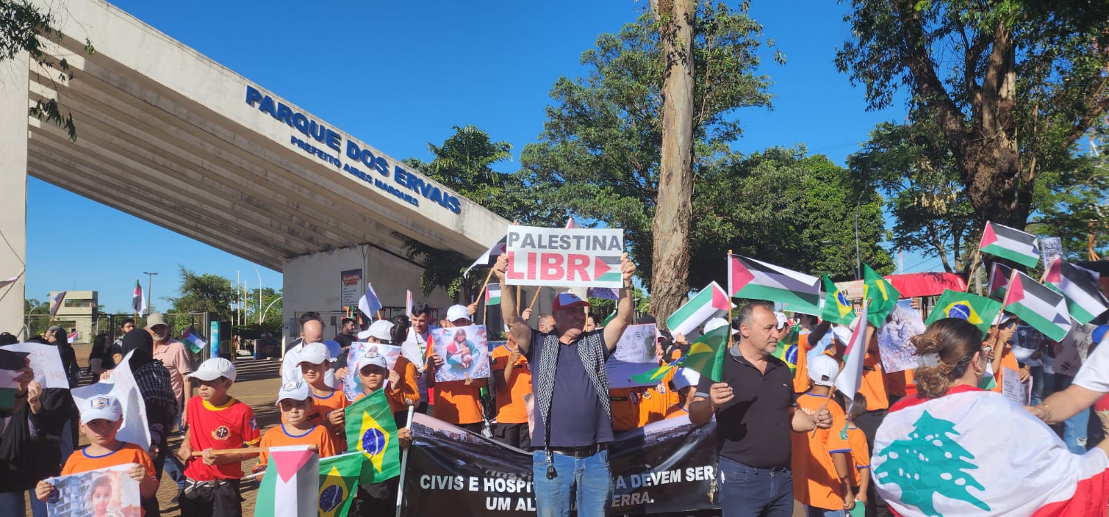 "Movilización histórica reúne a más de 250 personas en Ponta Porã por la paz en Palestina y el fin de las masacres en Gaza"