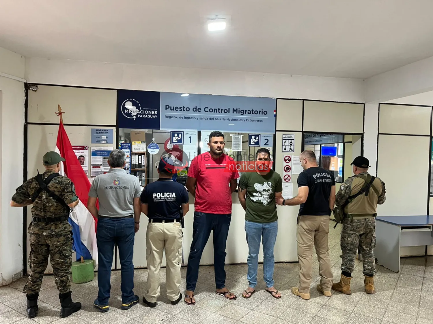 Expulsan del país a dos brasileños buscados por tráfico de drogas en su país