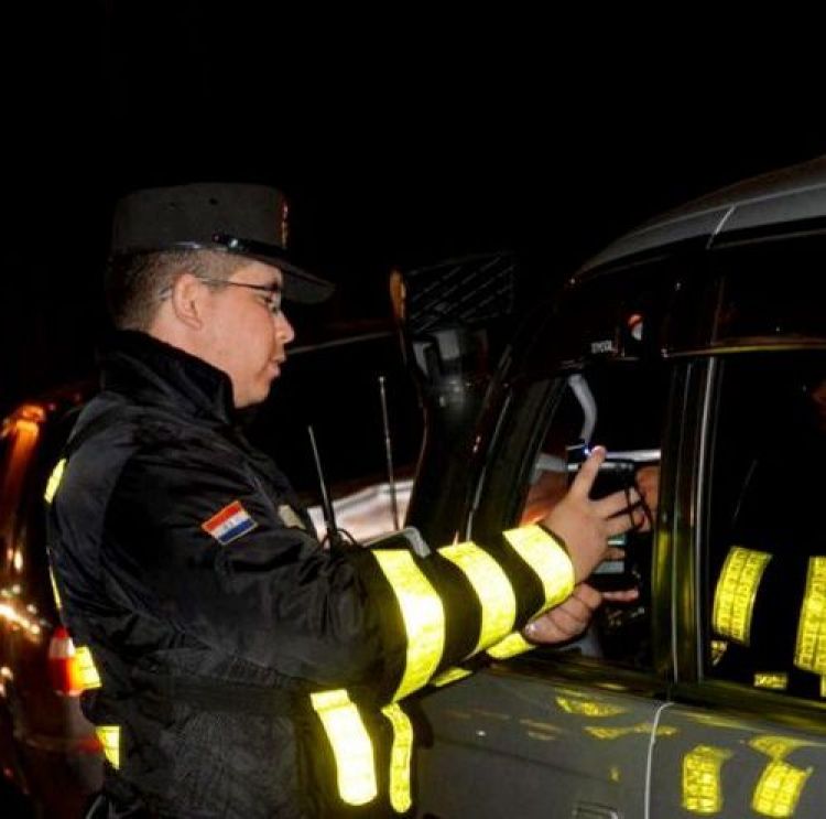 La Patrulla Caminera seguirá utilizando aparatos de alcotest de resultado rápido