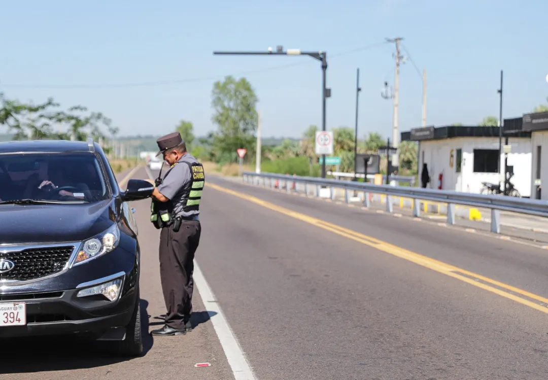 Patrulla Caminera sancionó a 900 conductores por diferentes infracciones de tránsito durante la última semana