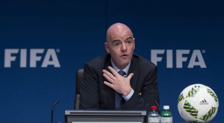 Infantino afirma que cooperará "sin reservas" con la Justicia