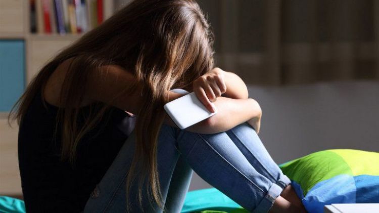 Fiscalía imputa a mujer que habría abusado de una niña en varias ocasiones