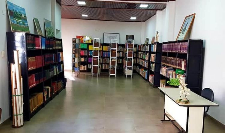 Biblioteca Pública Municipal