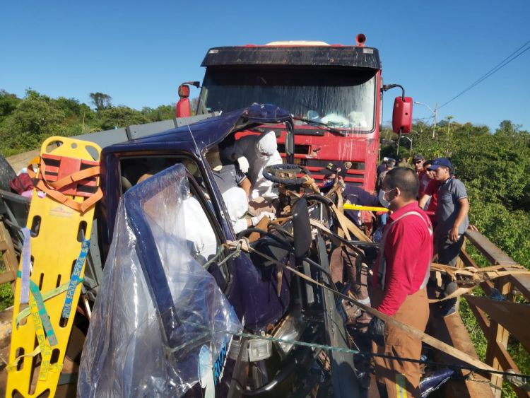 OTRO ACCIDENTE EN EL PUENTE DE LA MUERTE