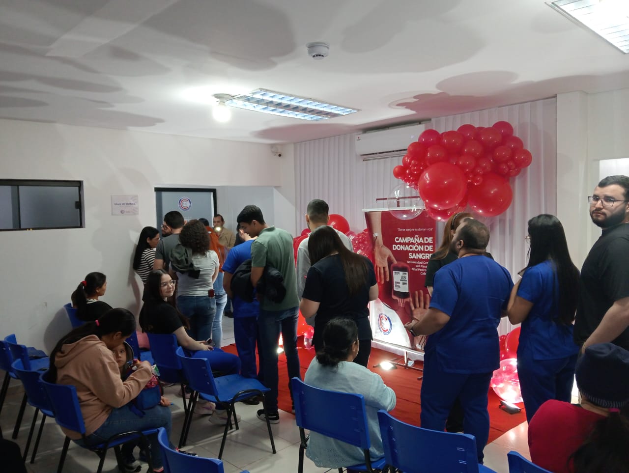 Donación de Sangre en la Clínica Central de la UCP