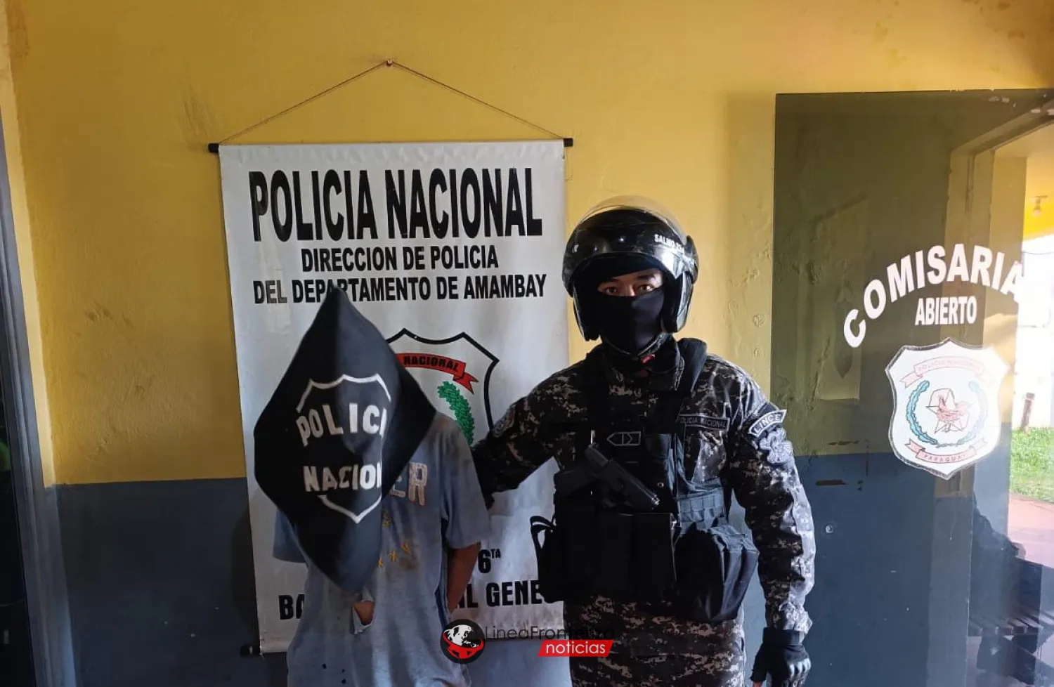 DETENIDO TRAS INTENTAR HUIR DE AGENTES LINCE