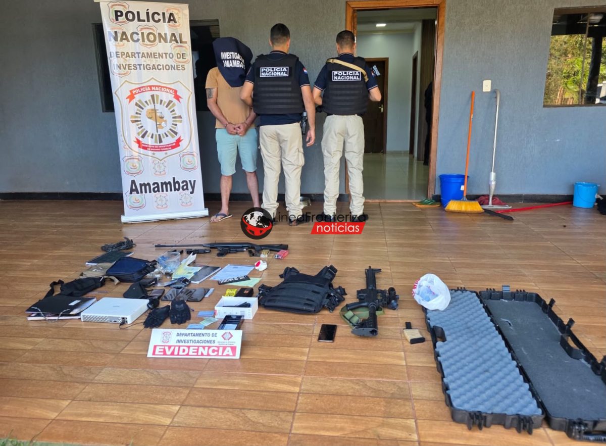 Fiscalía e Investigaciones realizan allanamientos simultáneos y decomisan armas